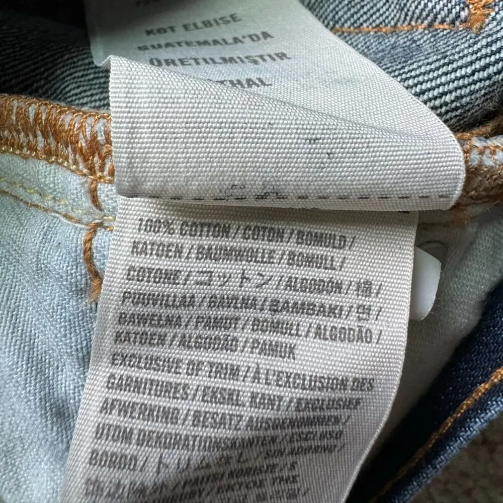 Abercrombie & Fitch Men’s 30x32 Slim straight jeans distressed blue Cotton